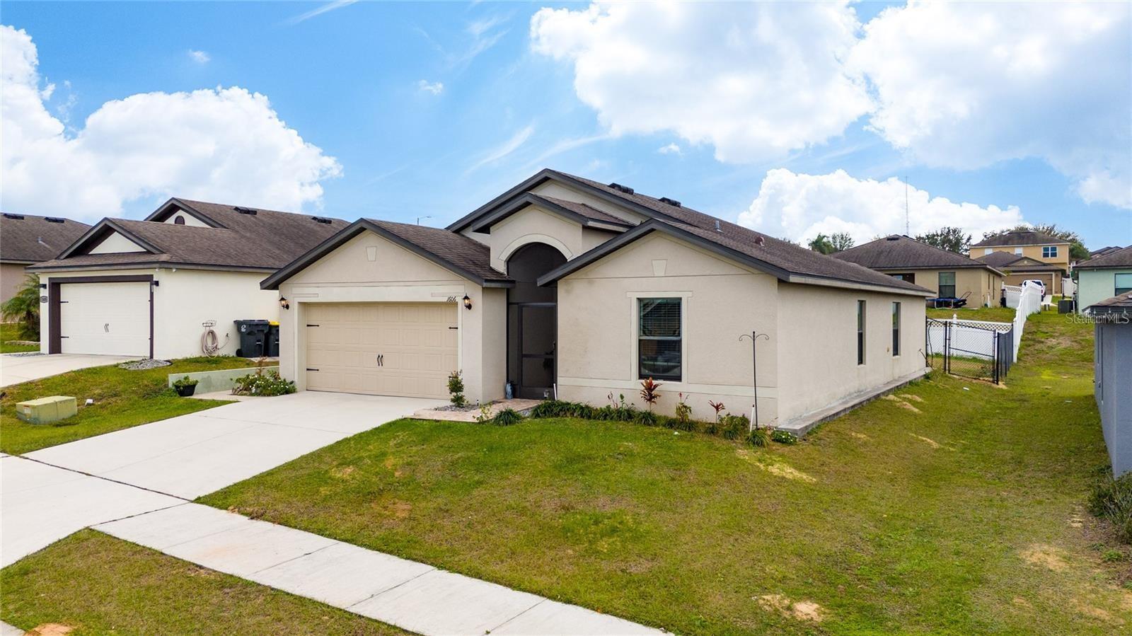 1606 STEELY DRIVE