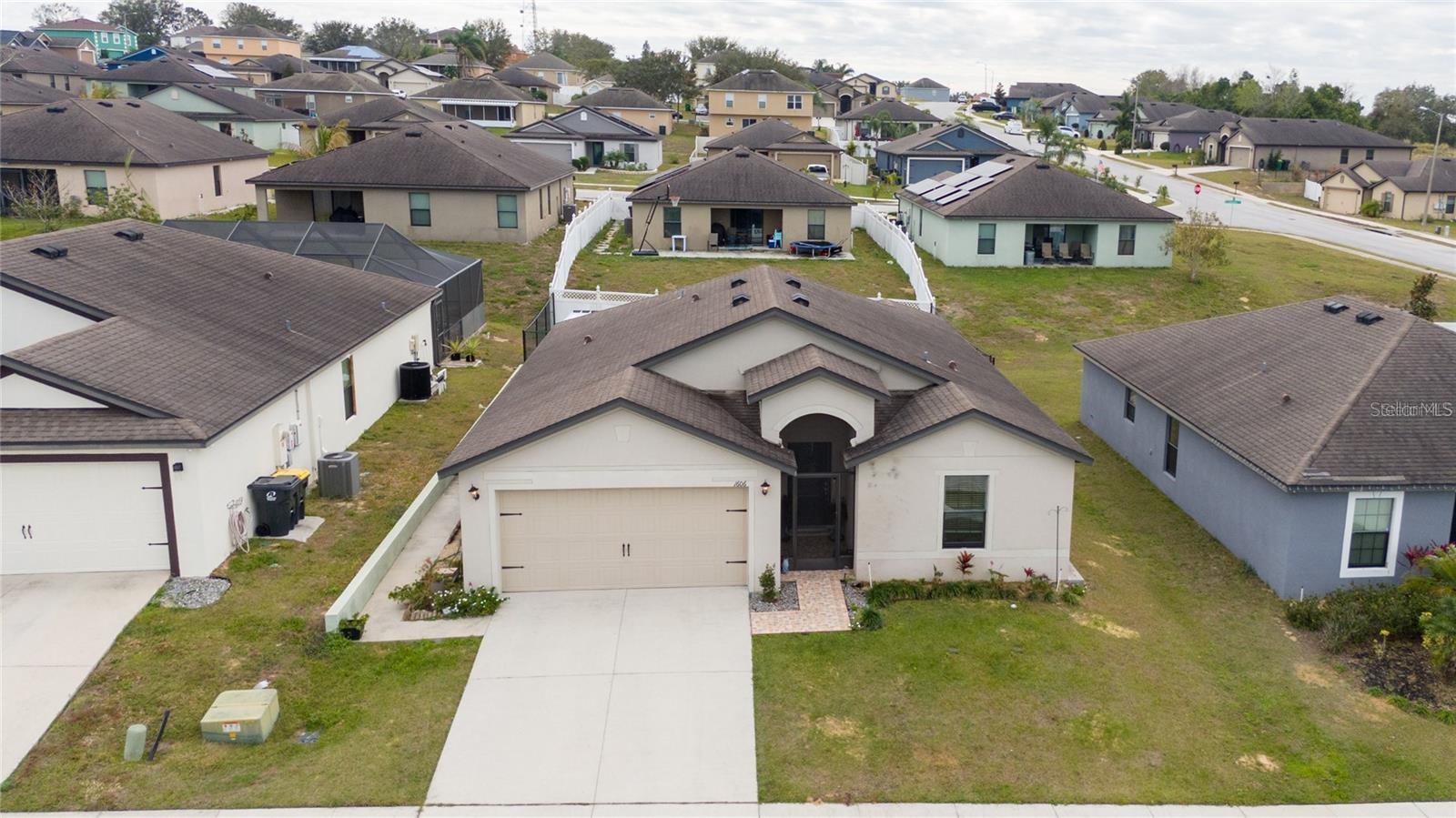 1606 STEELY DRIVE