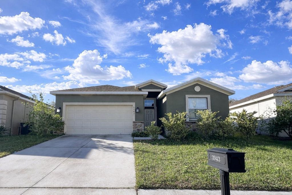 Photo of 3943 Cortland Drive, Davenport, FL 33837 (MLS # S5148217)