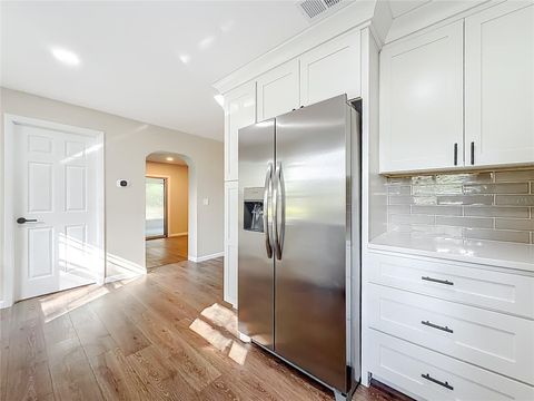 Tiny photo for 2450 NE 40th Street, Ocala, FL 34479 (MLS # S5140586)