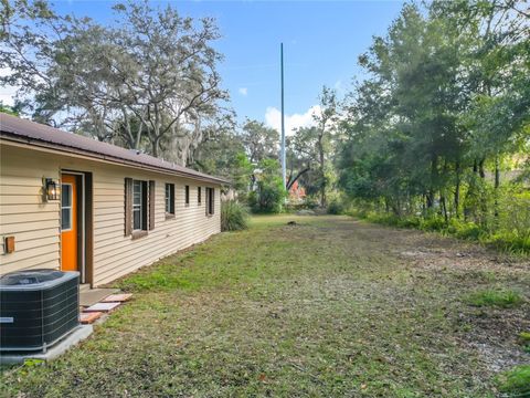 Tiny photo for 2450 NE 40th Street, Ocala, FL 34479 (MLS # S5140586)