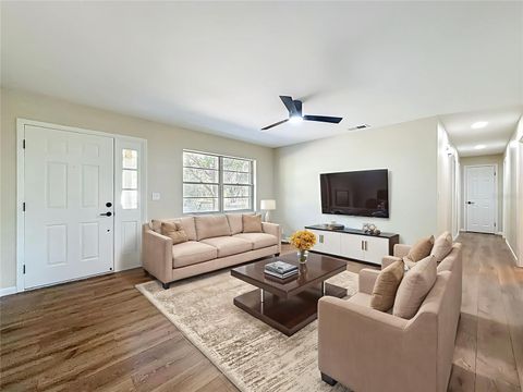 Tiny photo for 2450 NE 40th Street, Ocala, FL 34479 (MLS # S5140586)