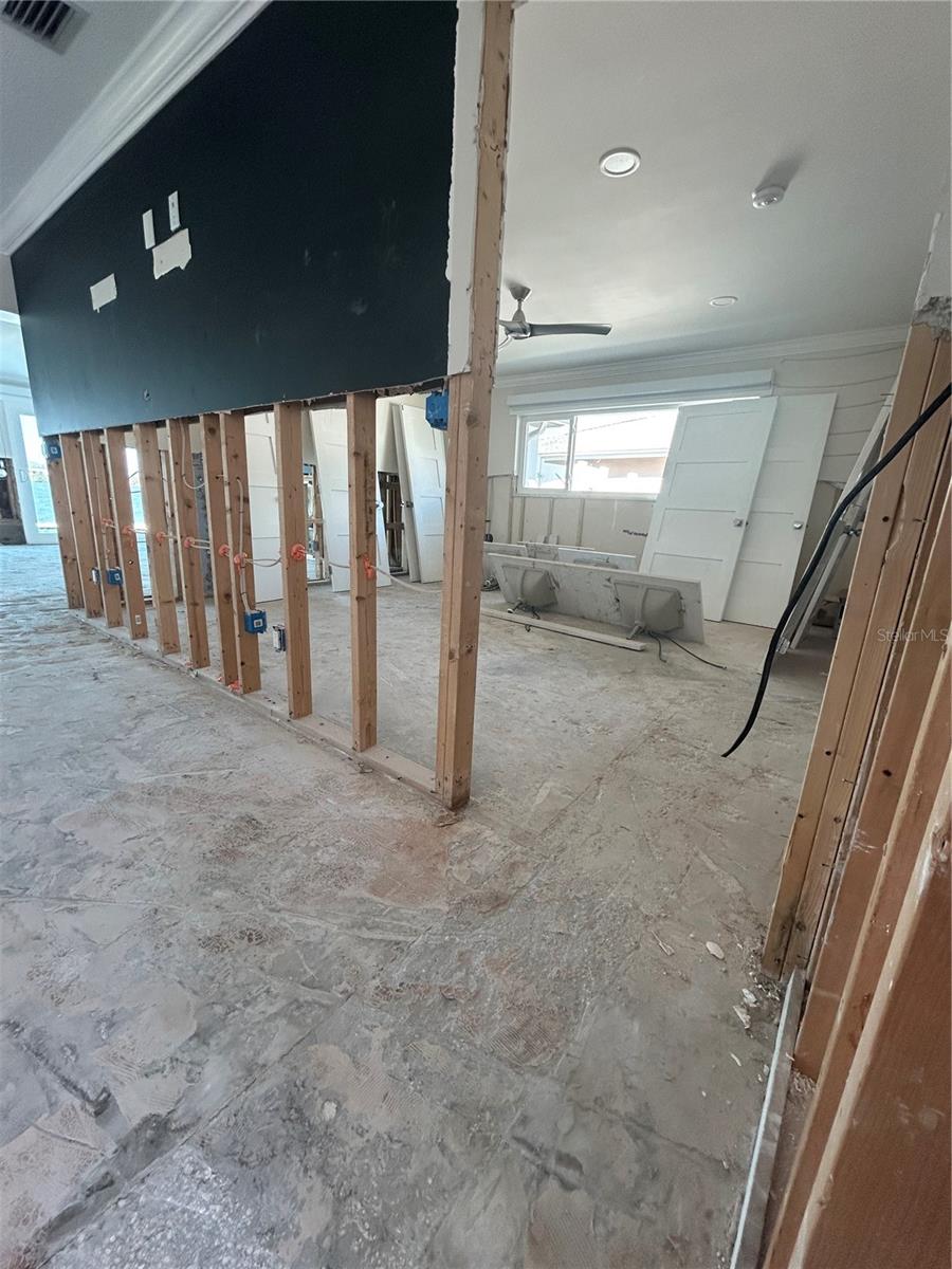 BROWNS ADD TO RE-REV MAP OF INDIAN BEACH - Residential