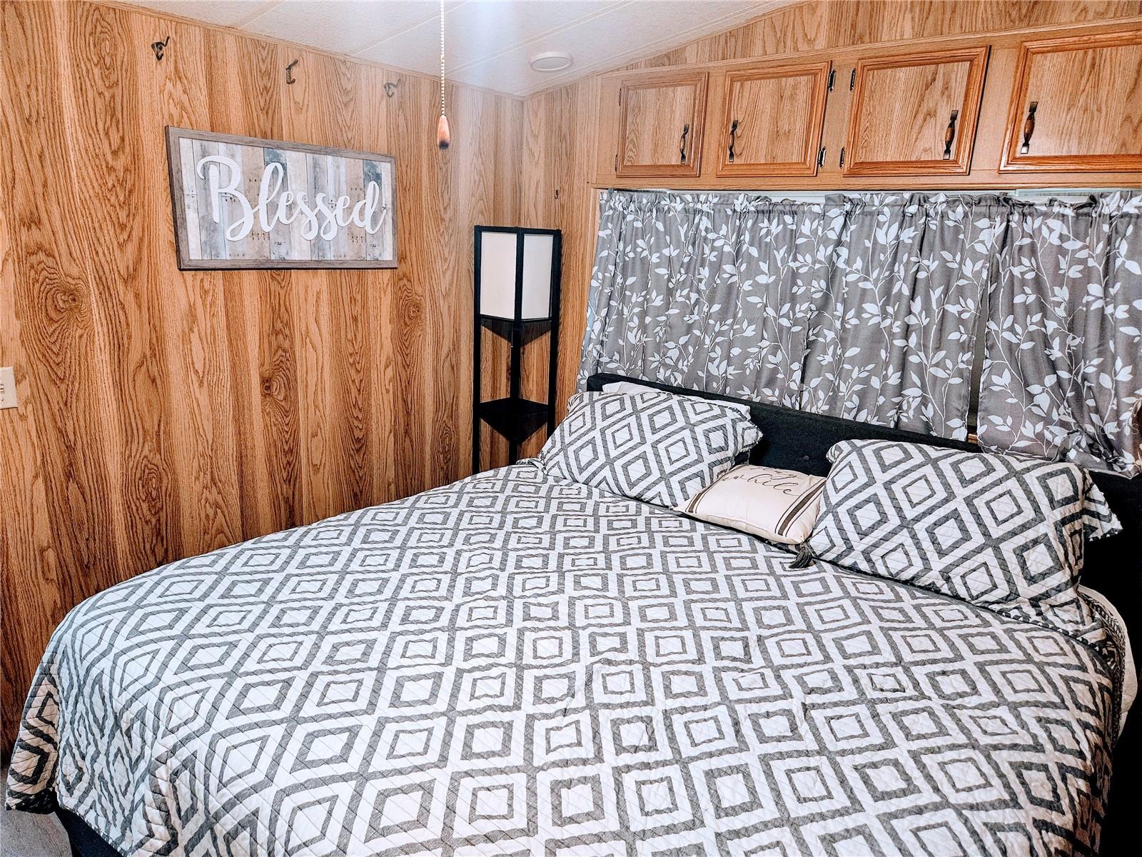 YOGI BEARS JELLYSTONE PARK CONDO - Residential