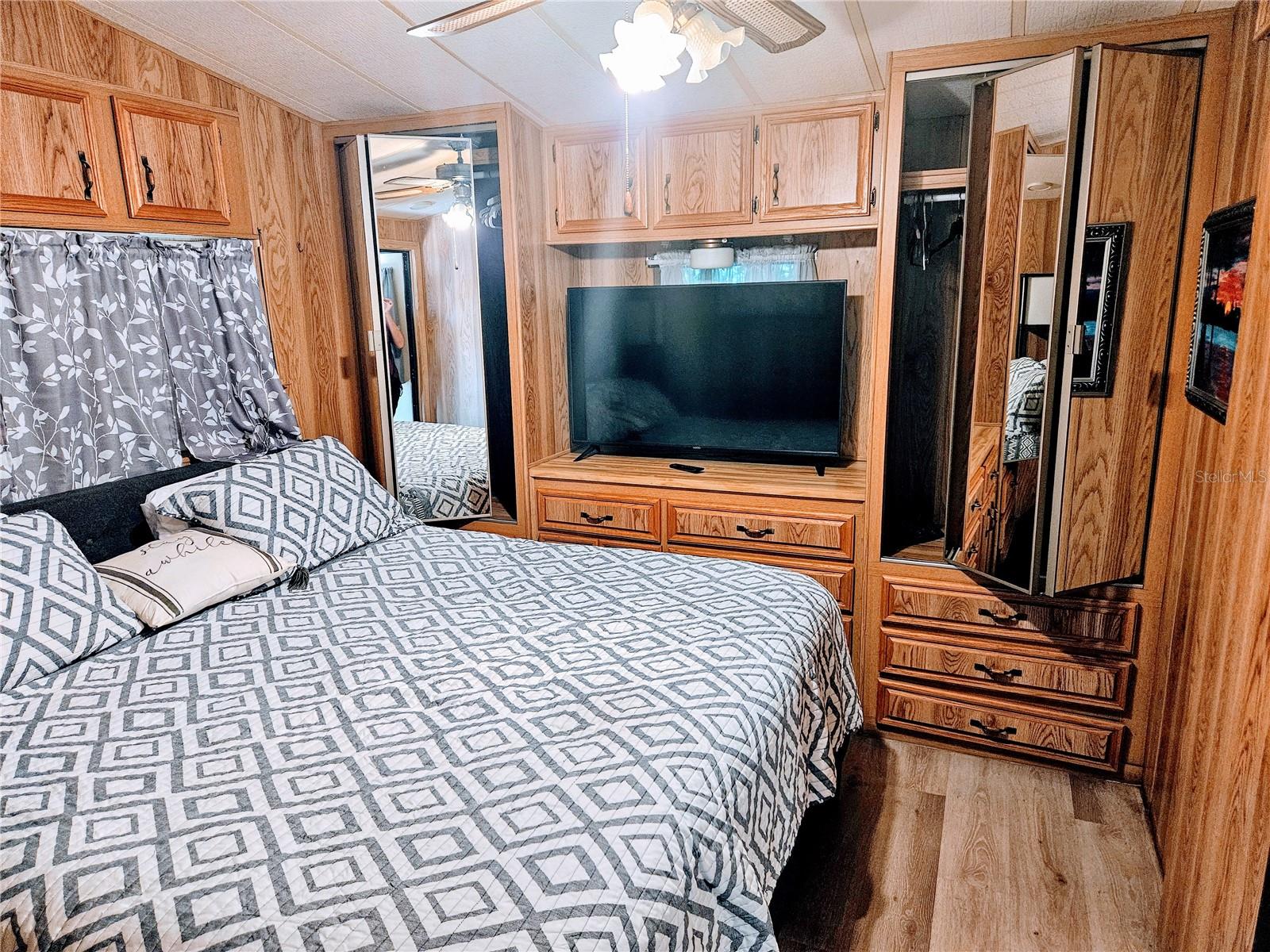 YOGI BEARS JELLYSTONE PARK CONDO - Residential