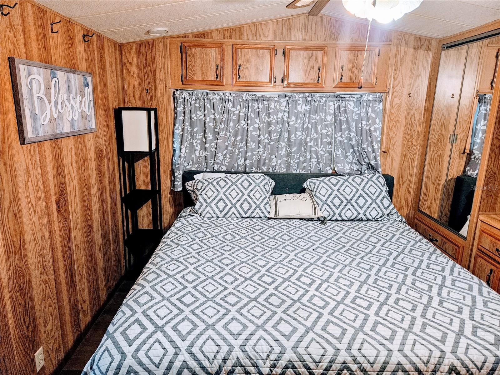 YOGI BEARS JELLYSTONE PARK CONDO - Residential