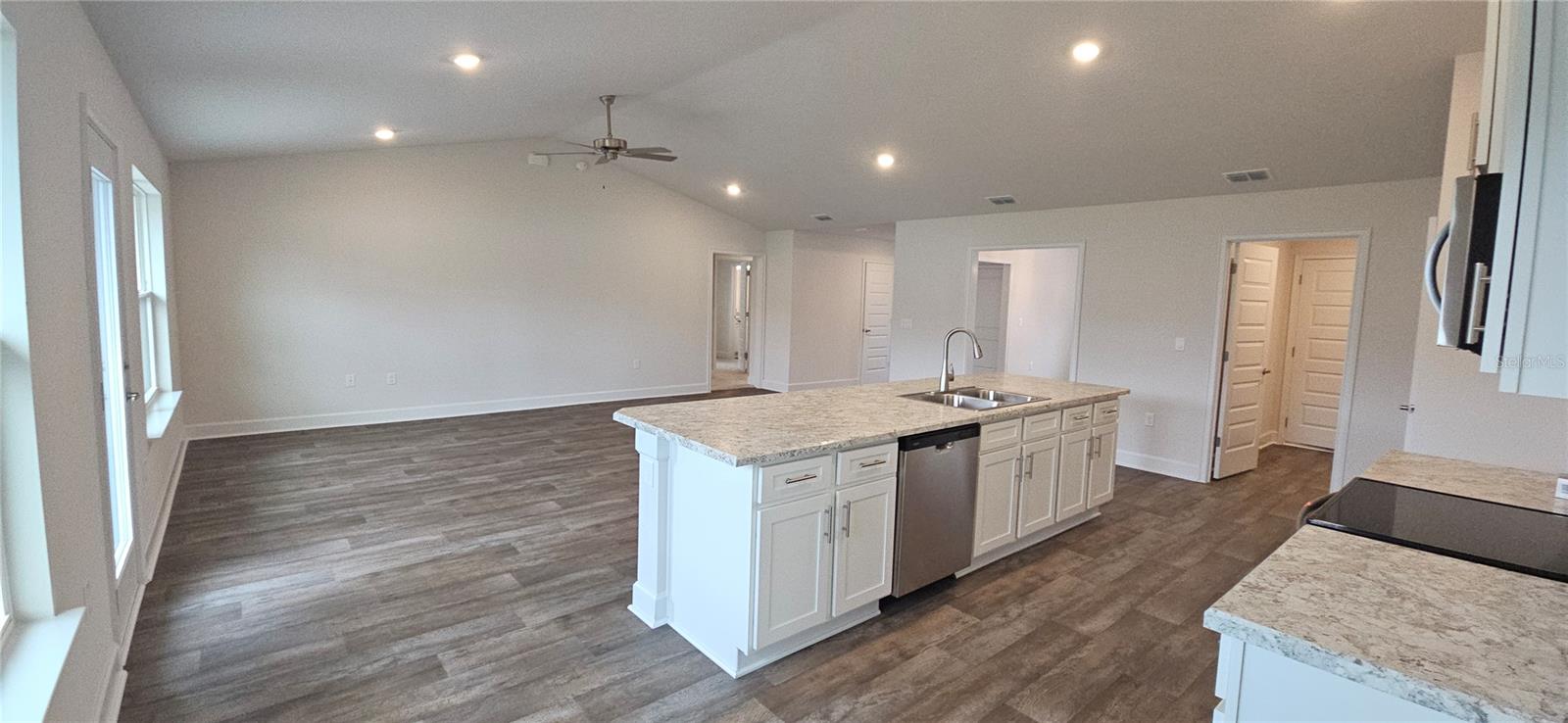 14 WHIRLAWAY DRIVE