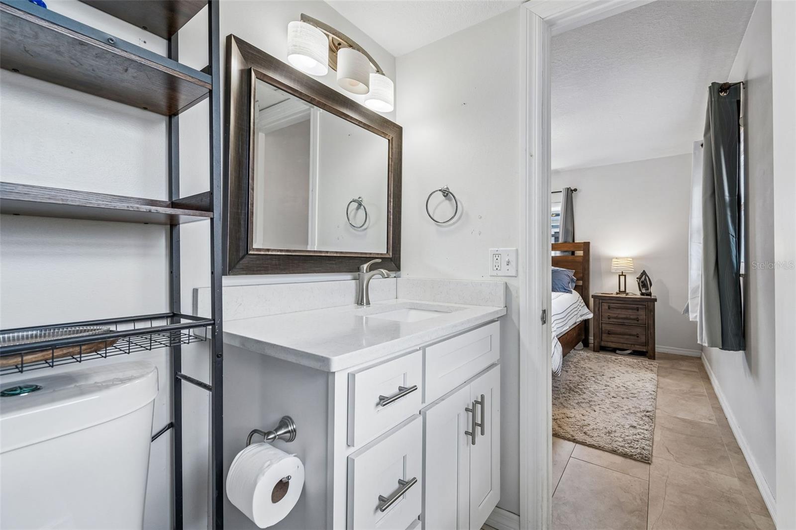 AVIS HOMES UNIT 1 - Residential