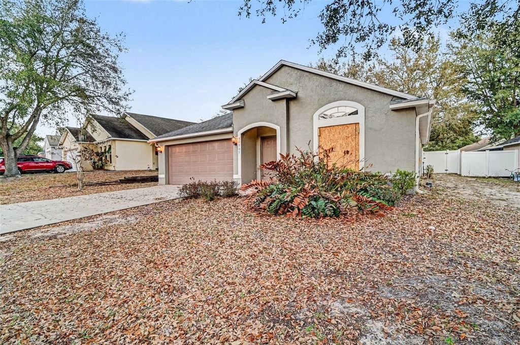 Photo of 30707 Pga Drive, Sorrento, FL 32776 (MLS # O6383498)