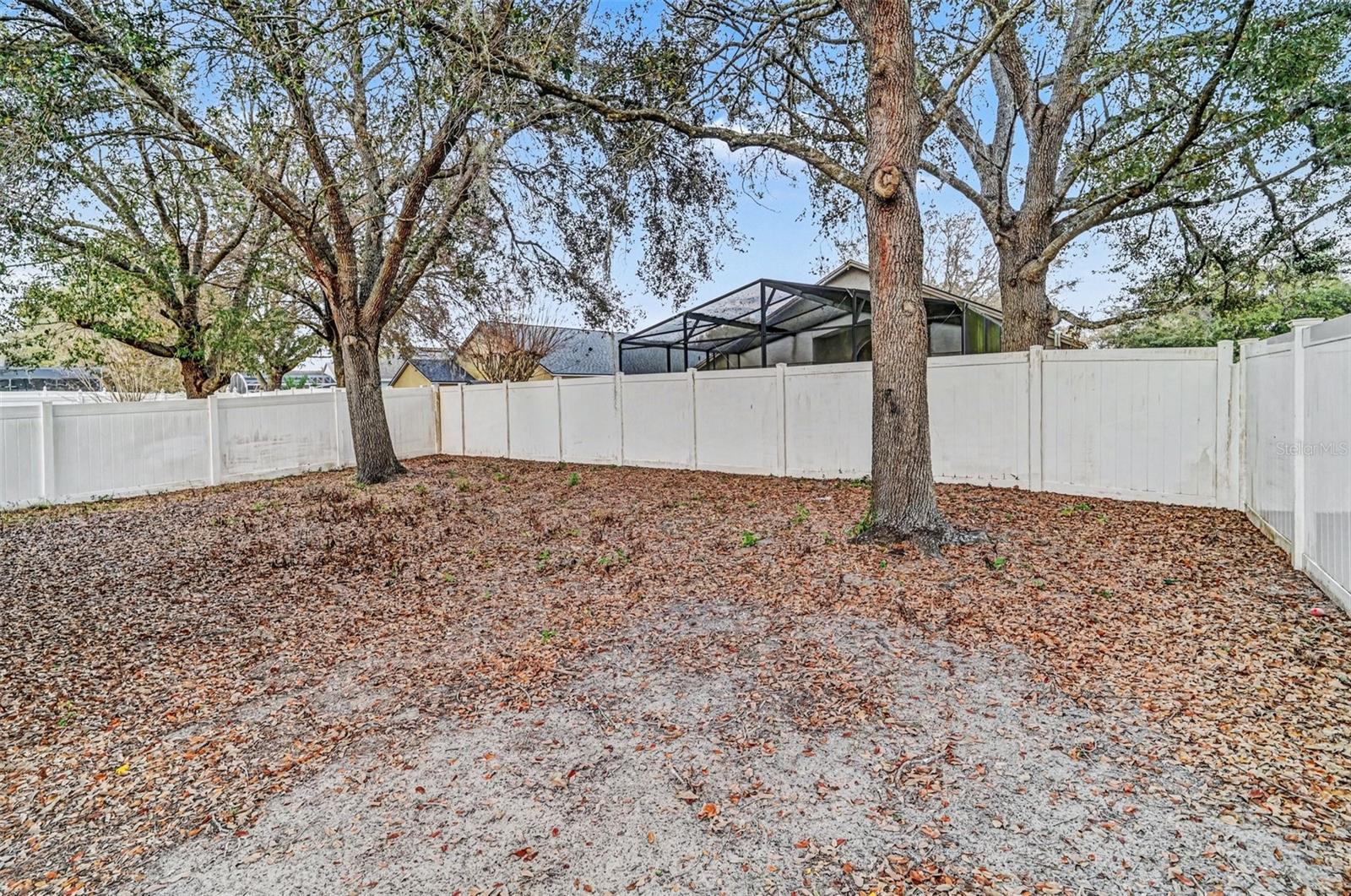 FAIRWAYS/MT PLYMOUTH PH 01 - Residential