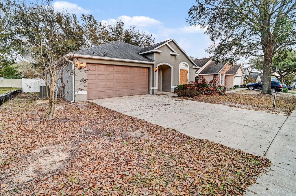 Photo of 30707 Pga Drive, Sorrento, FL 32776 (MLS # O6383498)