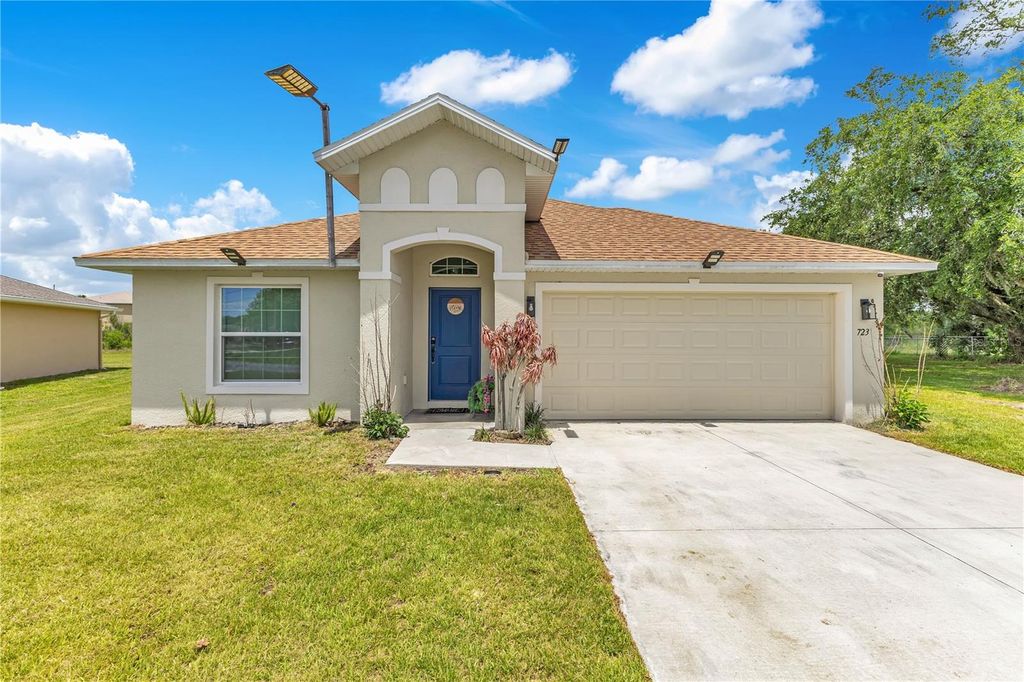 Photo of 723 Robin Court, Kissimmee, FL 34759 (MLS # S5150949)