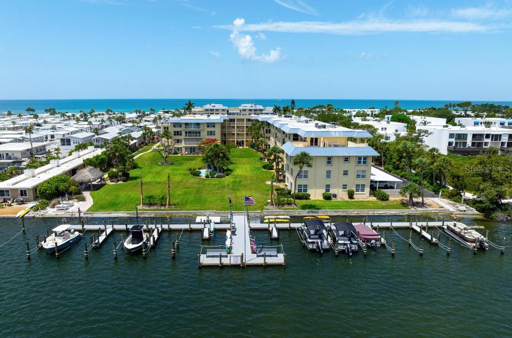 BEACH HARBOR CLUB - Residential