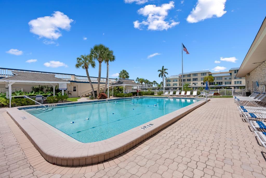 BEACH HARBOR CLUB - Residential