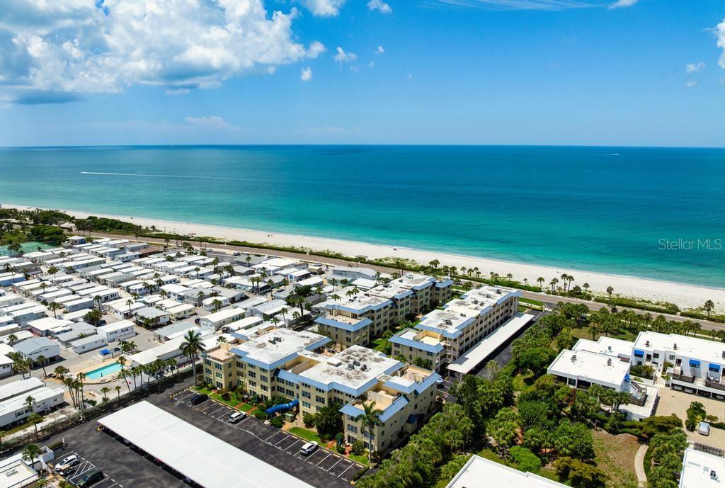 BEACH HARBOR CLUB - Residential