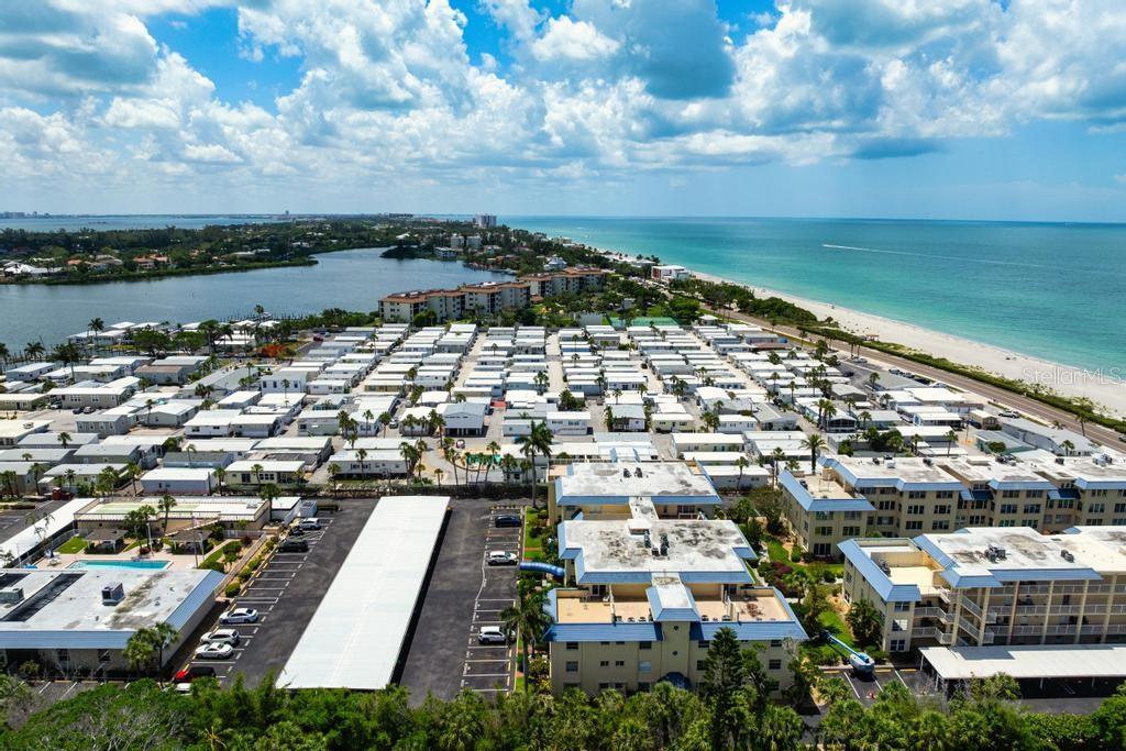 BEACH HARBOR CLUB - Residential