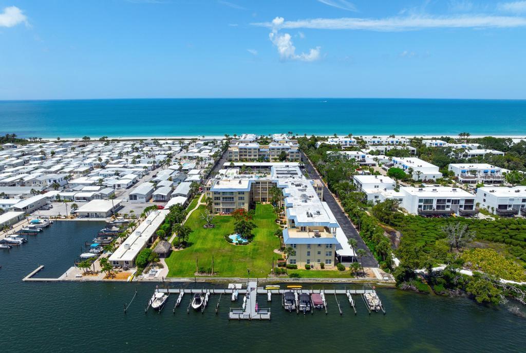 BEACH HARBOR CLUB - Residential