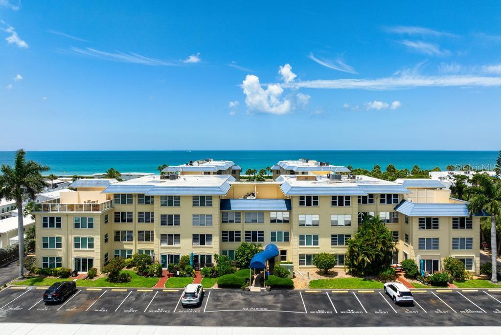 BEACH HARBOR CLUB - Residential