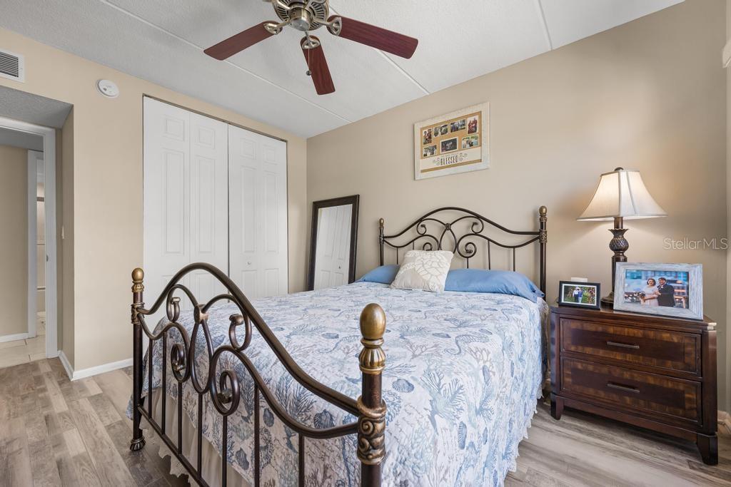 BEACH HARBOR CLUB - Residential