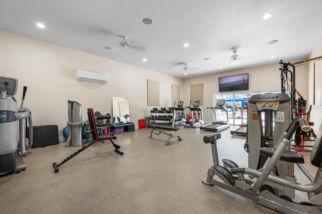BEACH HARBOR CLUB - Residential