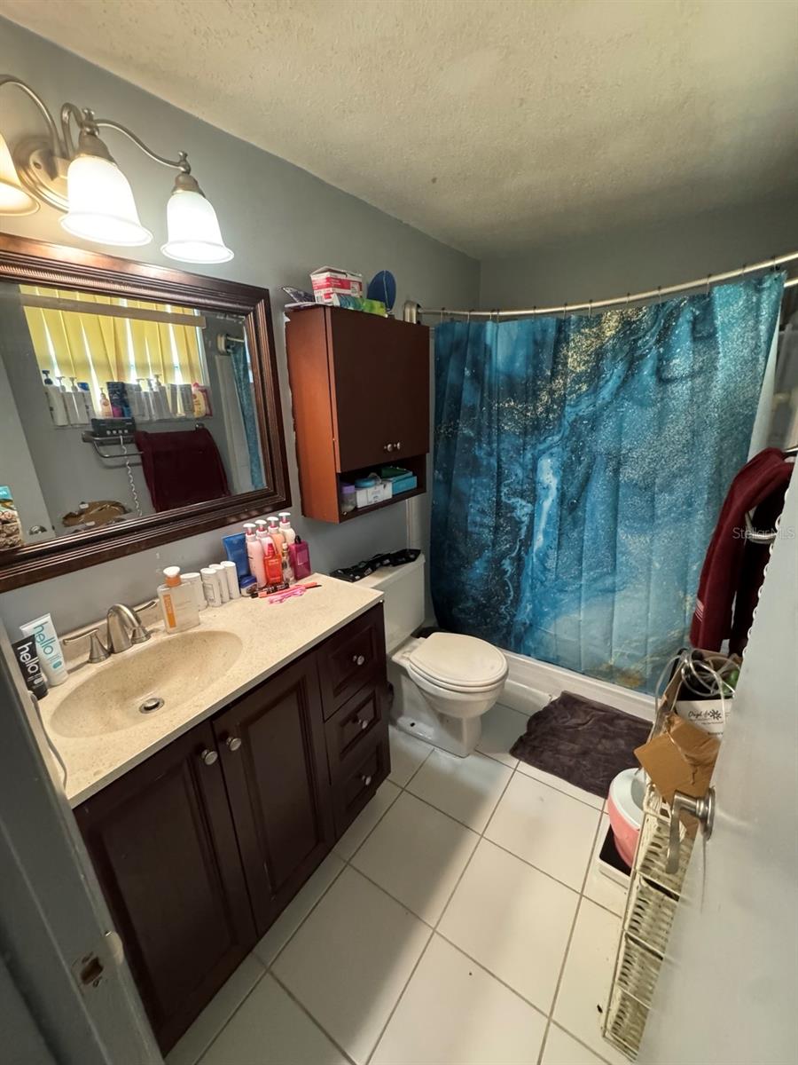 EMBASSY HILLS - Residential