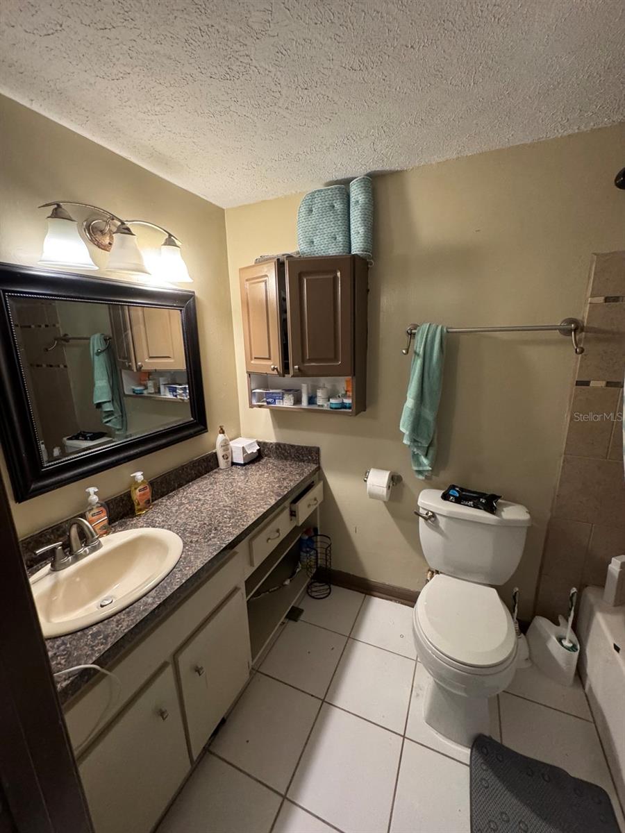 EMBASSY HILLS - Residential