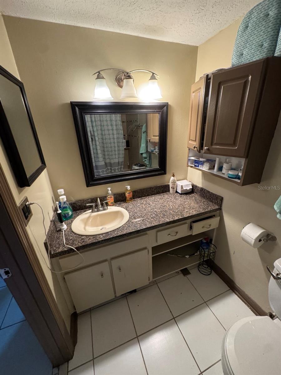 EMBASSY HILLS - Residential