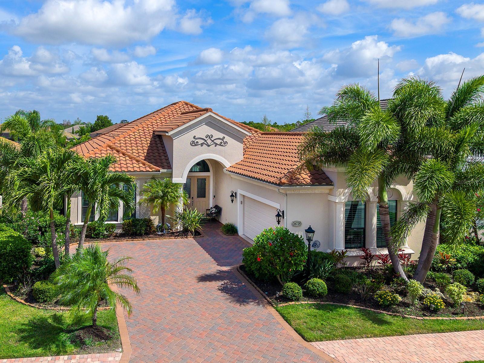COUNTRY CLUB EAST AT LAKEWOOD RANCH - Residential