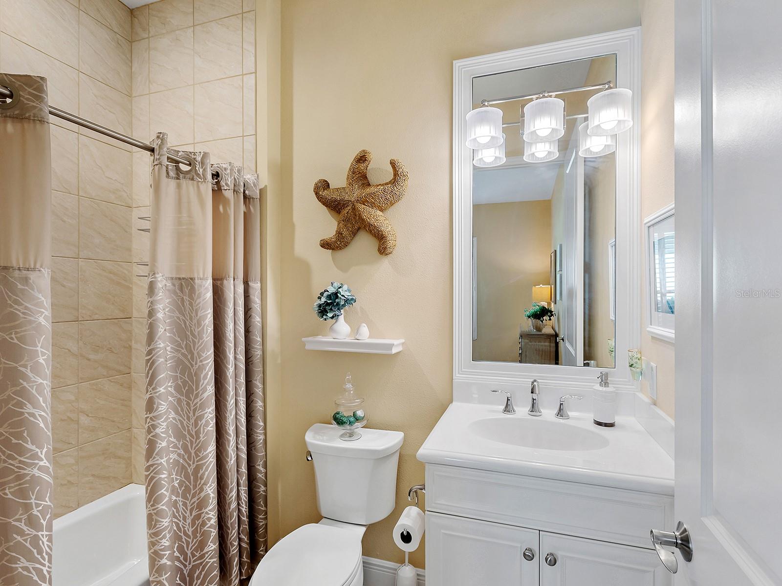 COUNTRY CLUB EAST AT LAKEWOOD RANCH - Residential