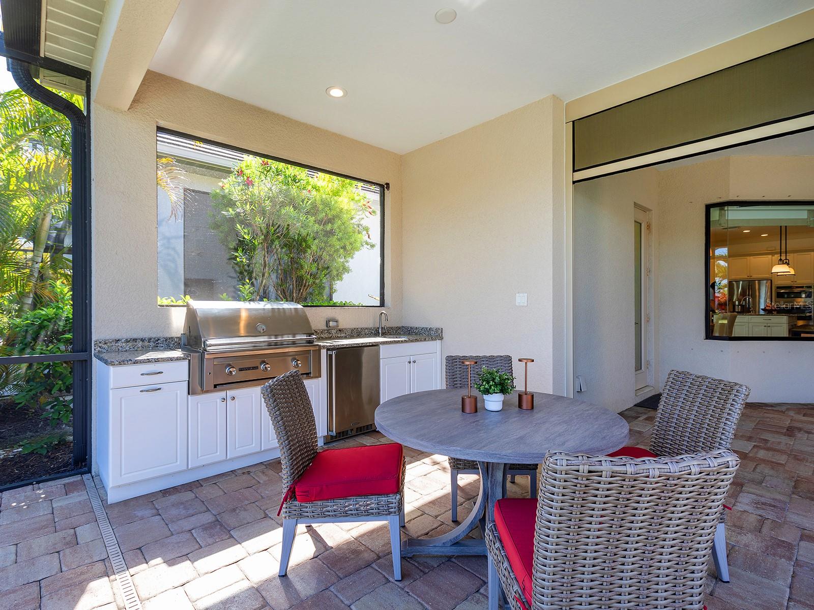 COUNTRY CLUB EAST AT LAKEWOOD RANCH - Residential