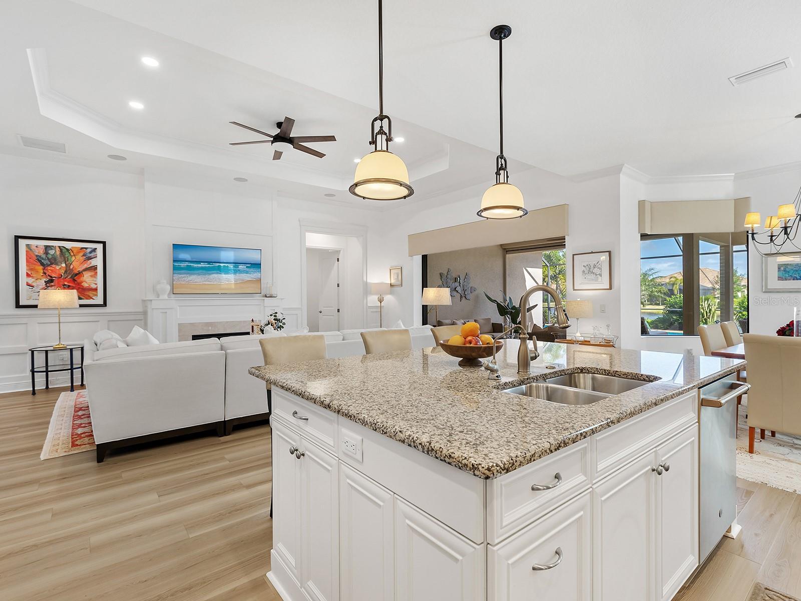 COUNTRY CLUB EAST AT LAKEWOOD RANCH - Residential