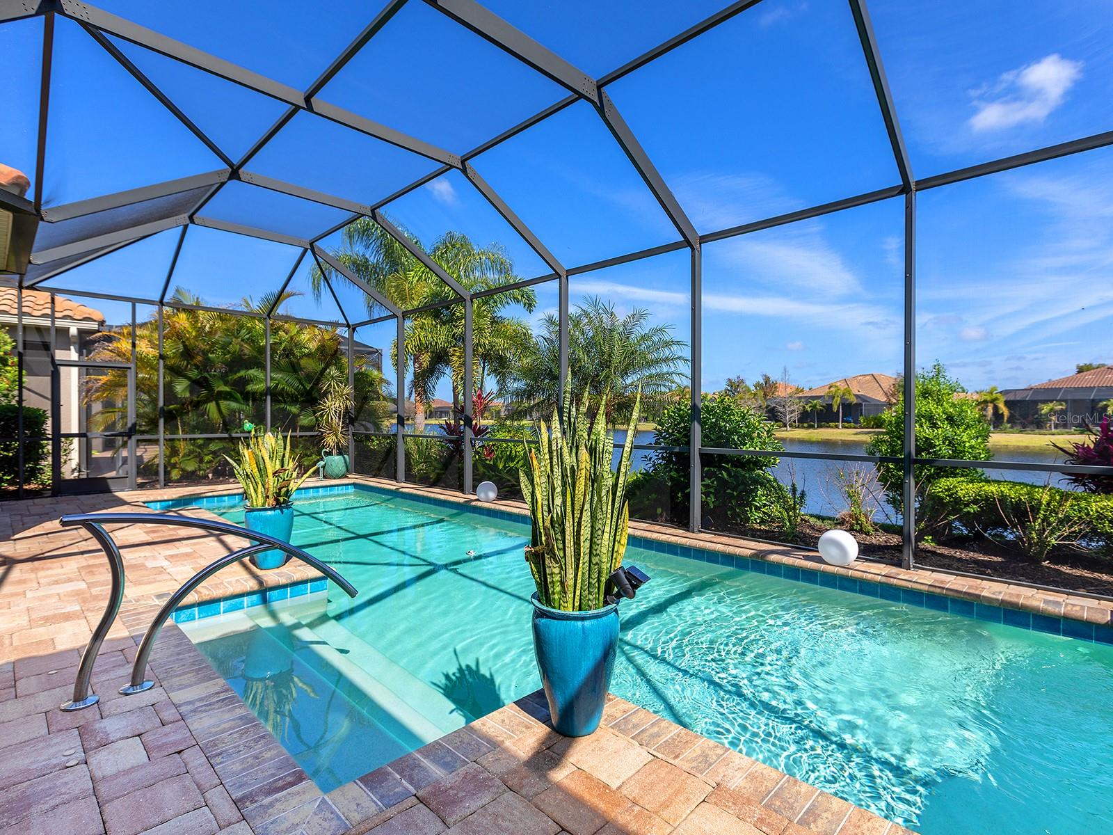 COUNTRY CLUB EAST AT LAKEWOOD RANCH - Residential