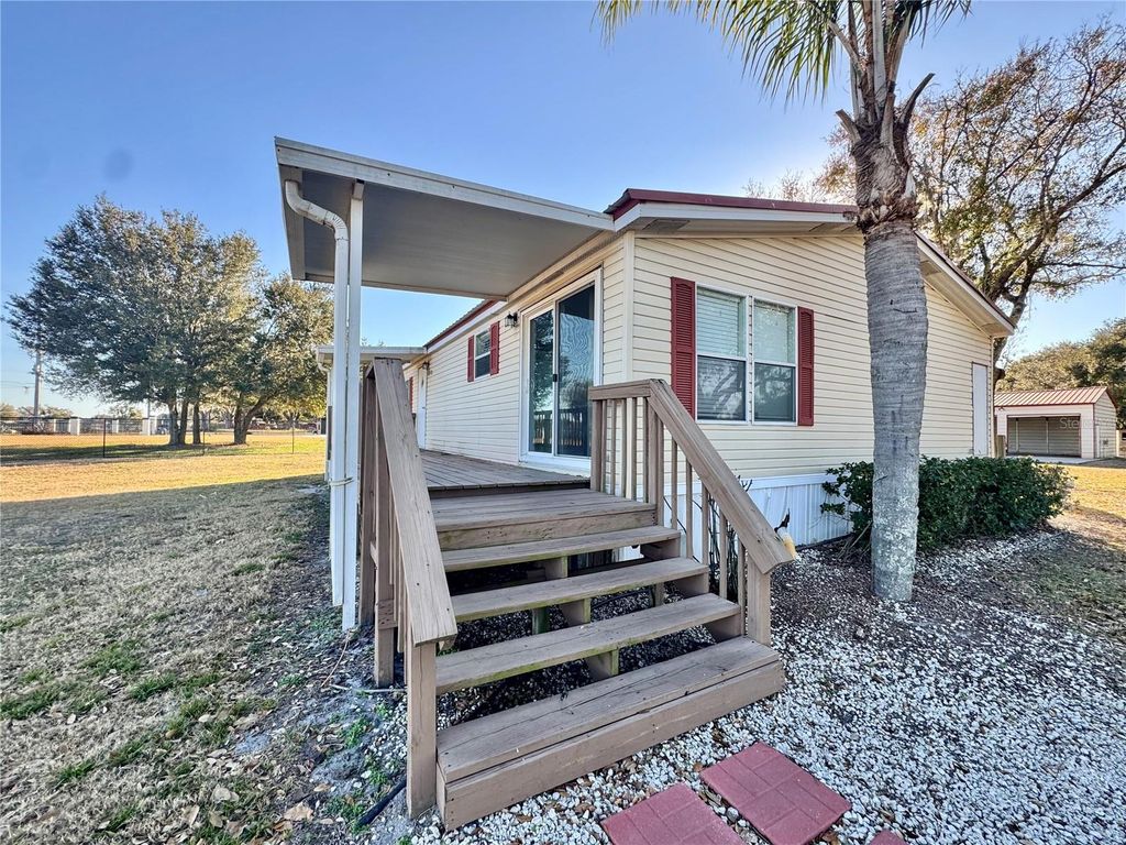 Photo of 3713 Smith Ryals Road, Plant City, FL 33567 (MLS # L4959326)