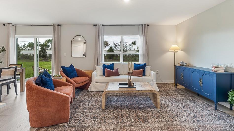 MANDARIN GROVE - Residential