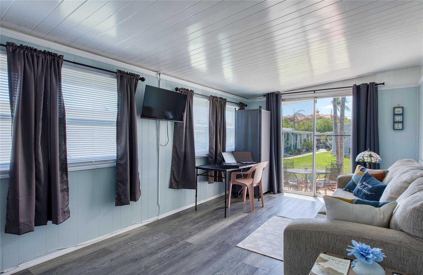 BAY ARISTOCRAT VILLAGE MOBILE HOME PARK UNREC - Residential