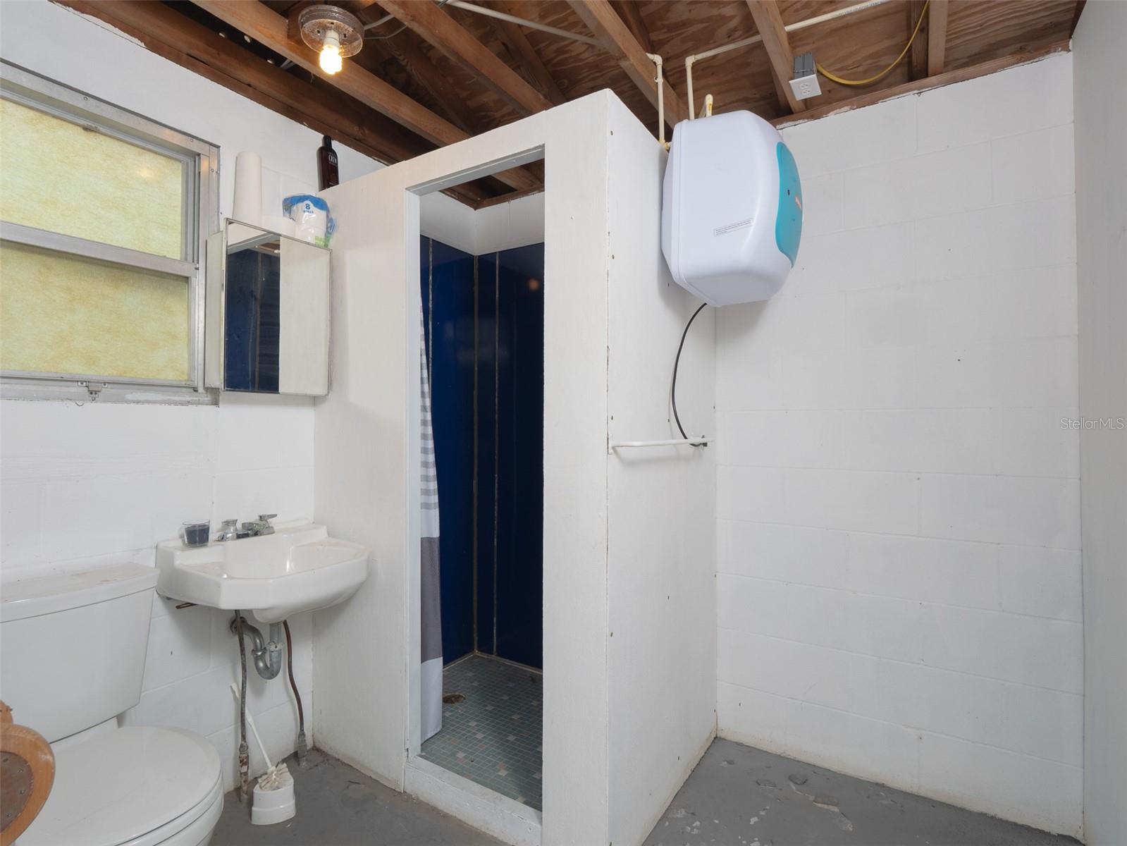 LILLY LAKE - Residential