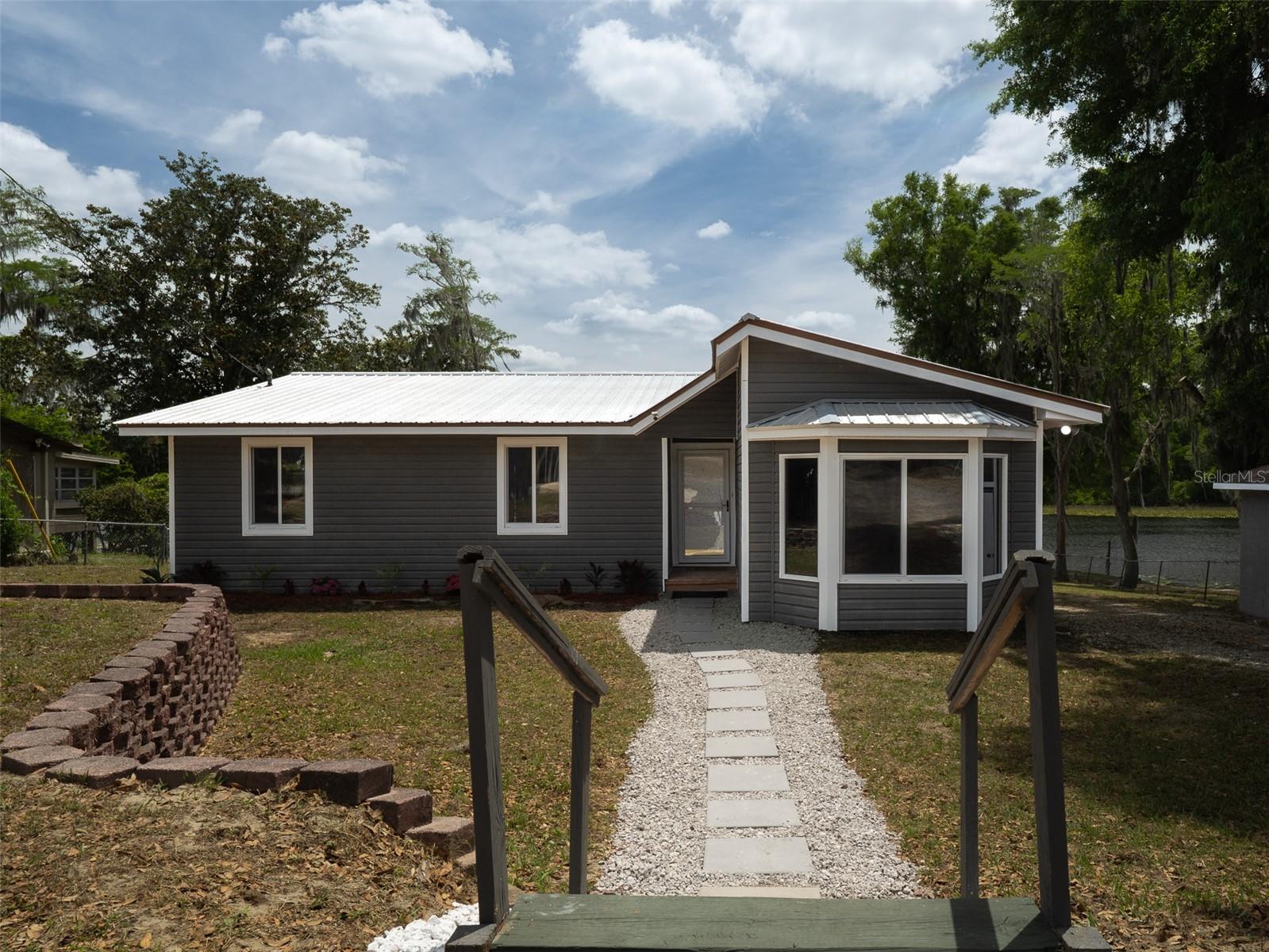 LILLY LAKE - Residential