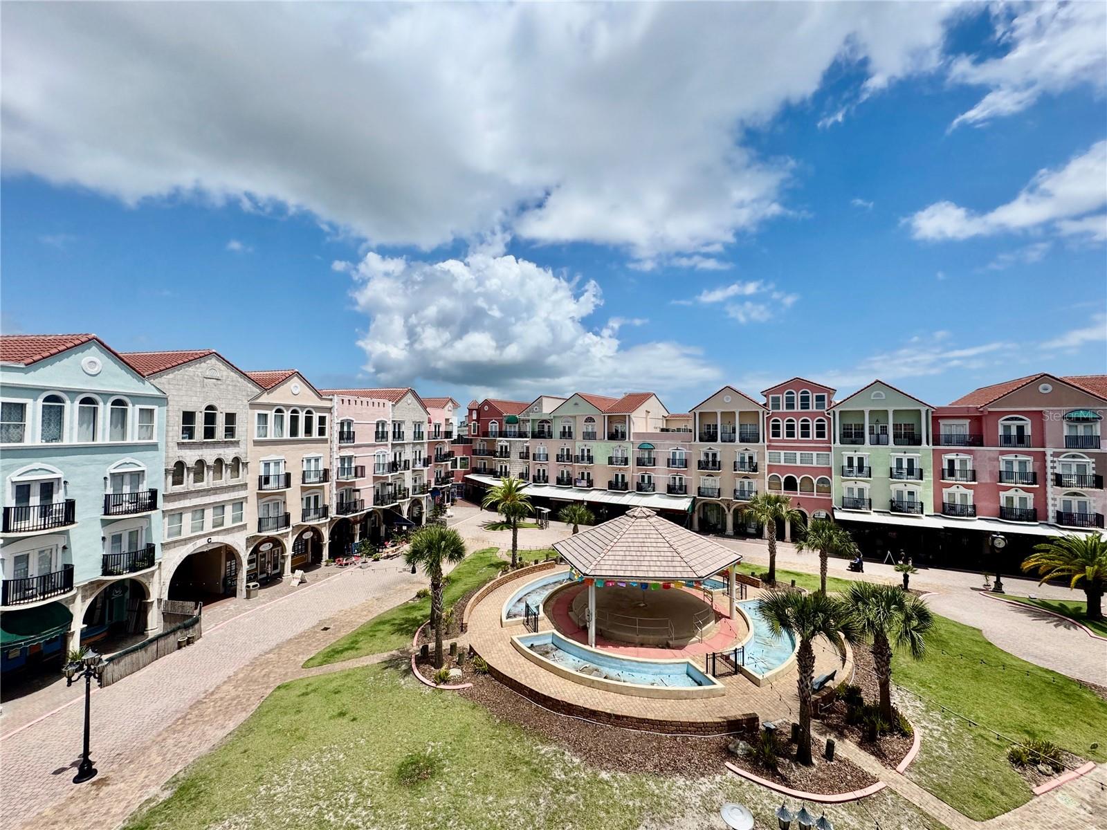 EUROPEAN VILLAGE - Residential