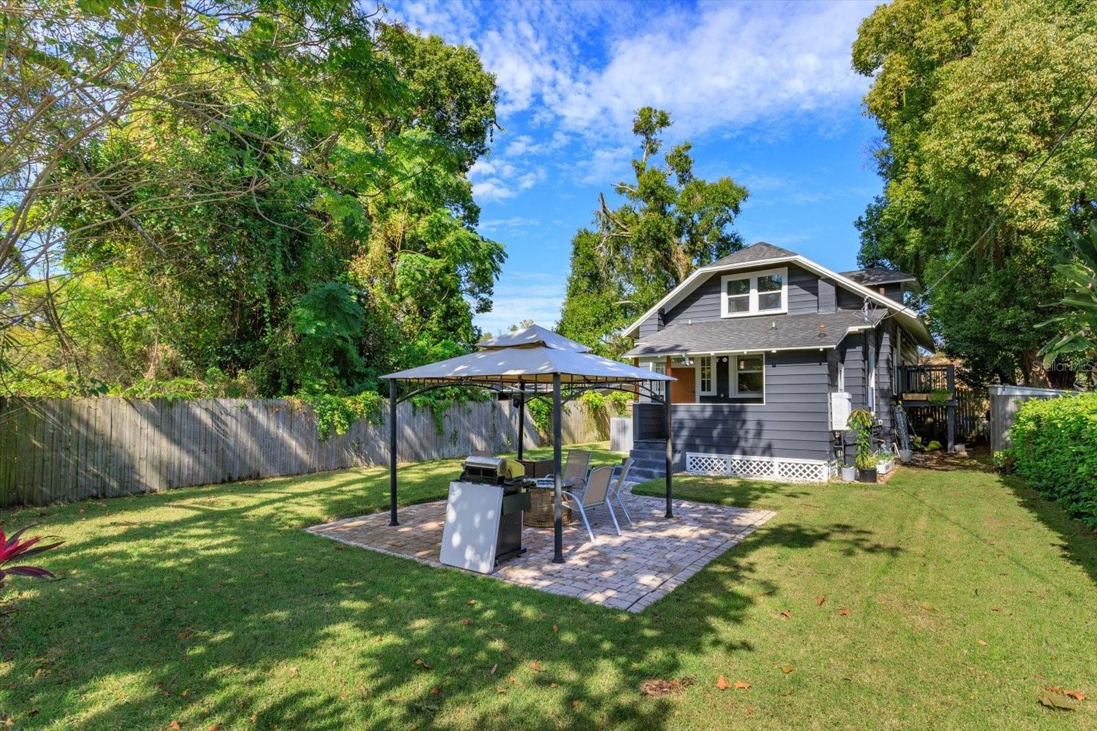 METZINGERS ADD - Residential