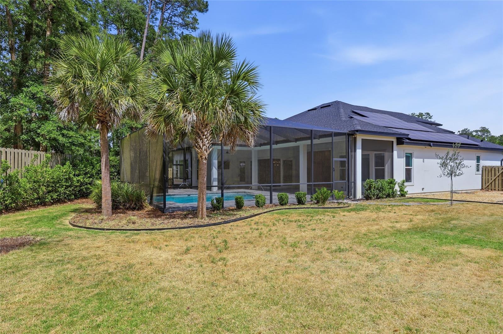 LEXINGTON PLACE - Residential