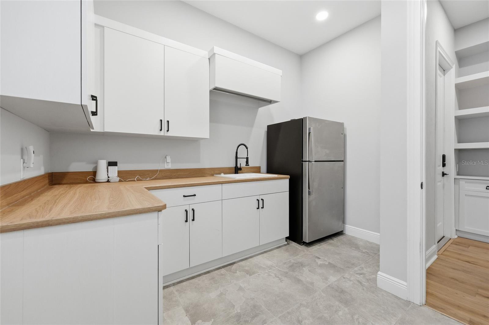 LEXINGTON PLACE - Residential