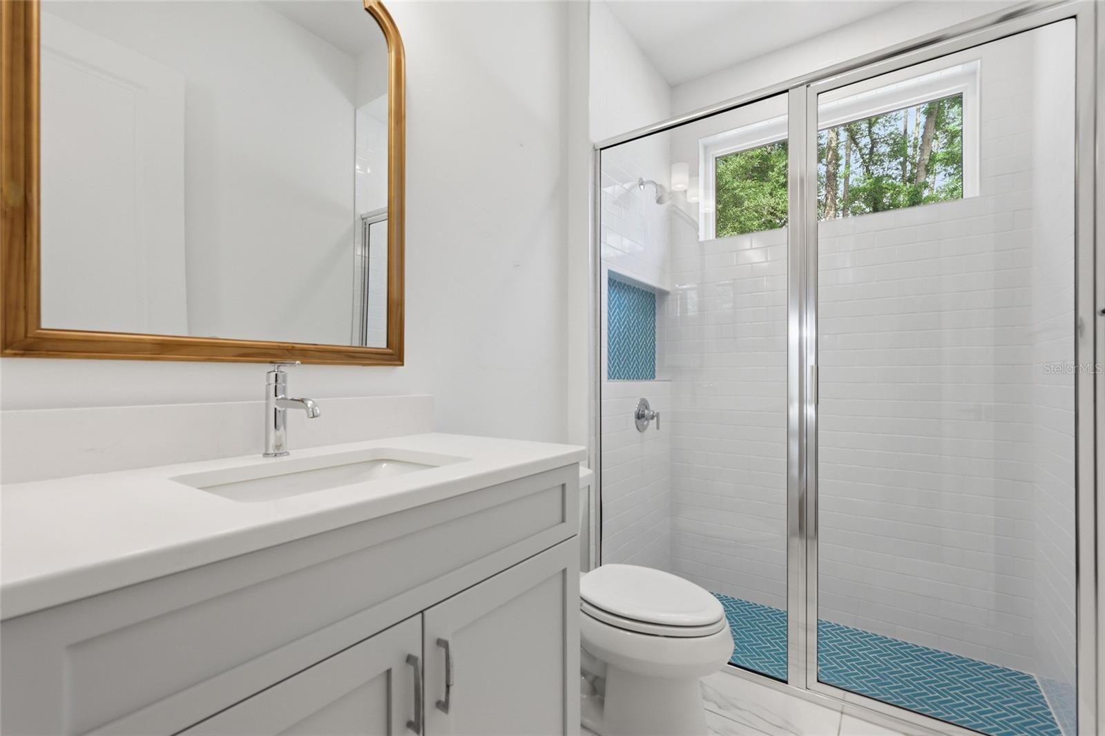 LEXINGTON PLACE - Residential
