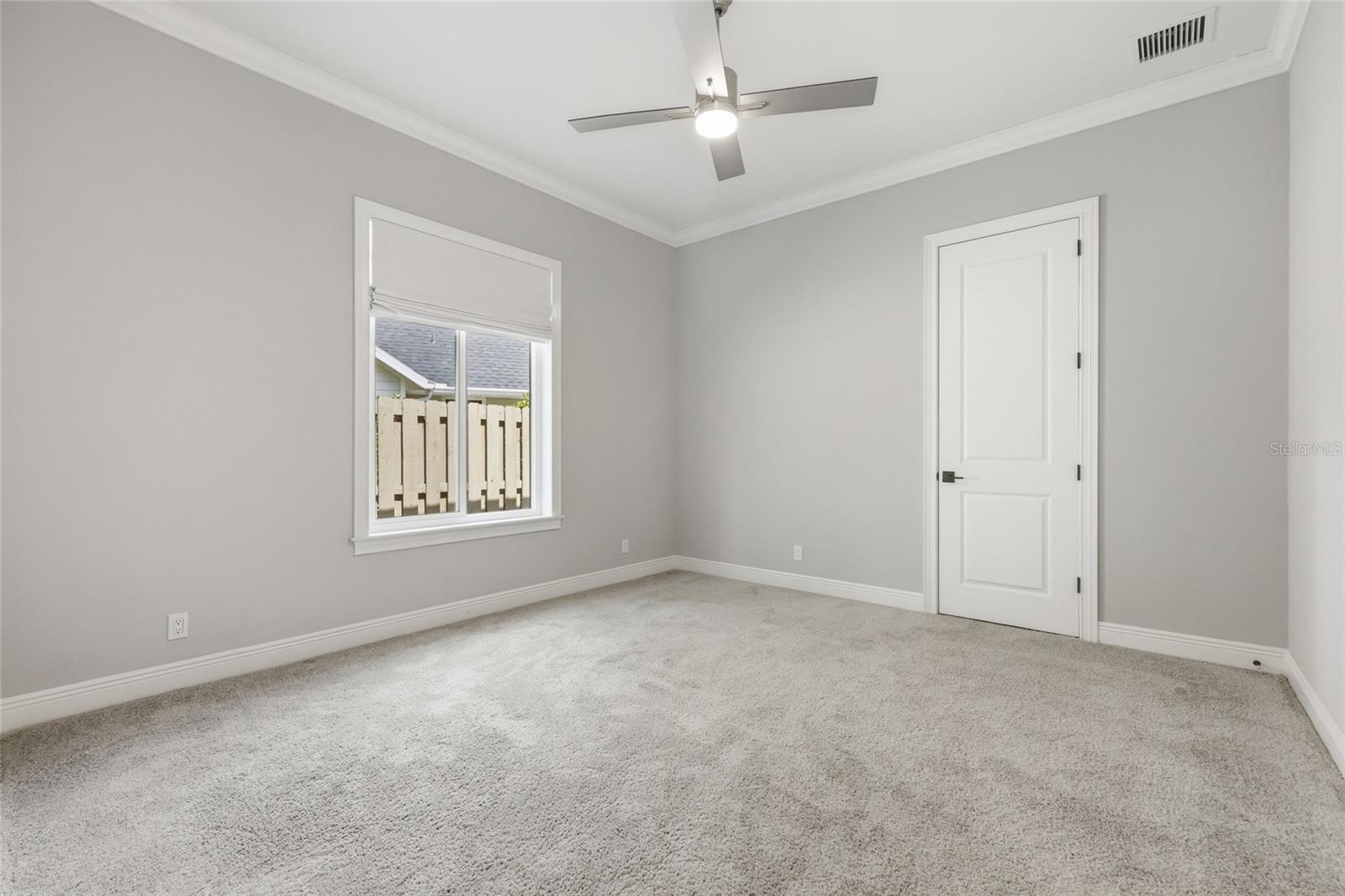 LEXINGTON PLACE - Residential