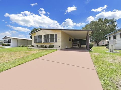 A home in LAKELAND