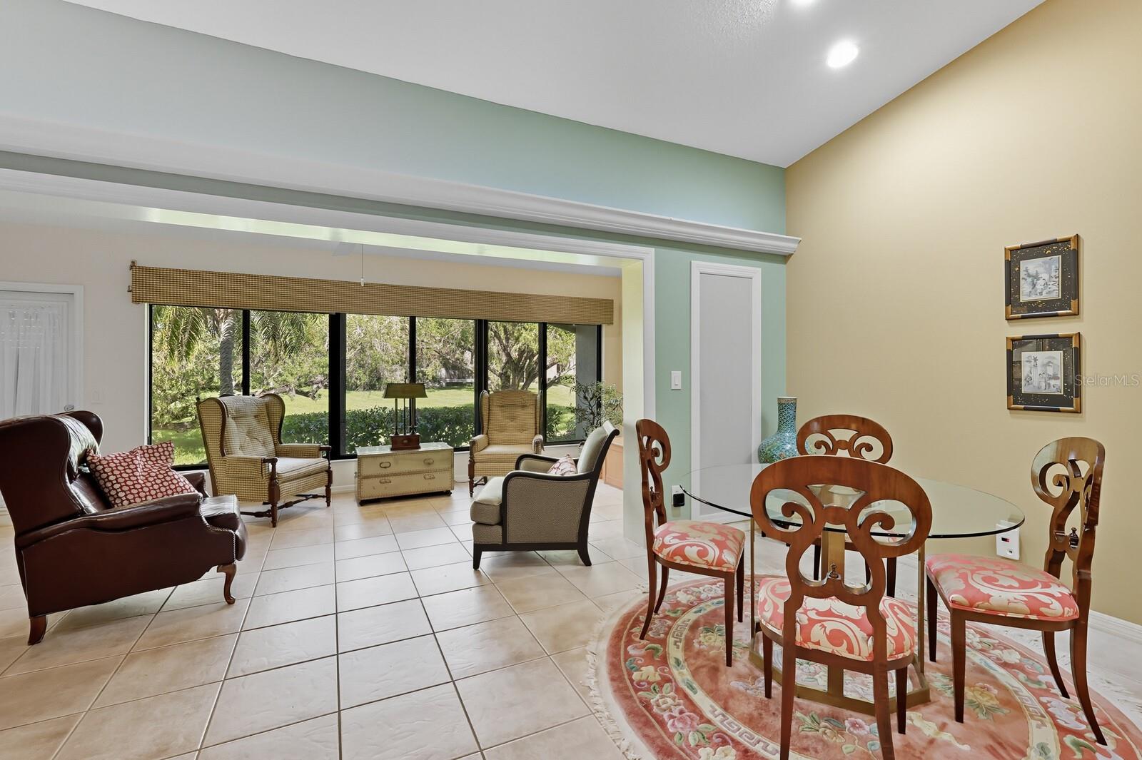 LAKESHORE VILLAGE - Residential