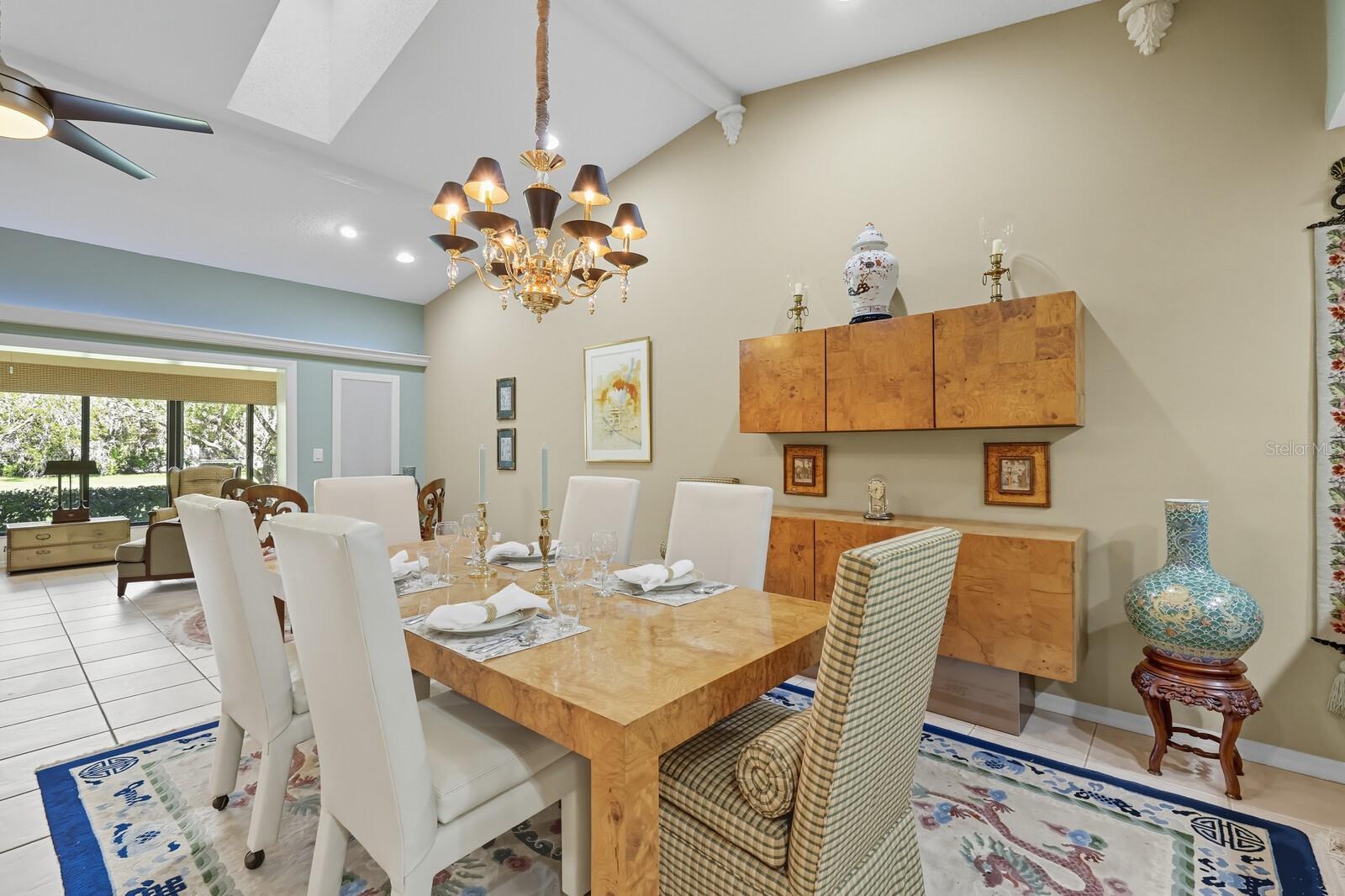 LAKESHORE VILLAGE - Residential