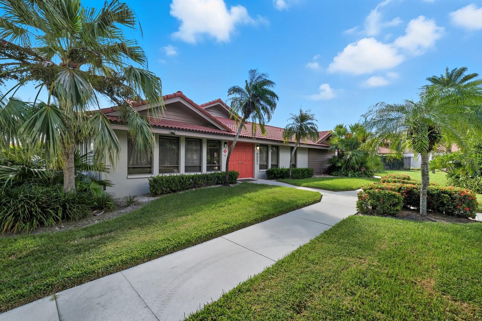 LAKESHORE VILLAGE - Residential