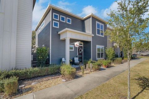 Photo of 6450 SW 77th Street, Gainesville, FL 32608 (MLS # TB8423488)