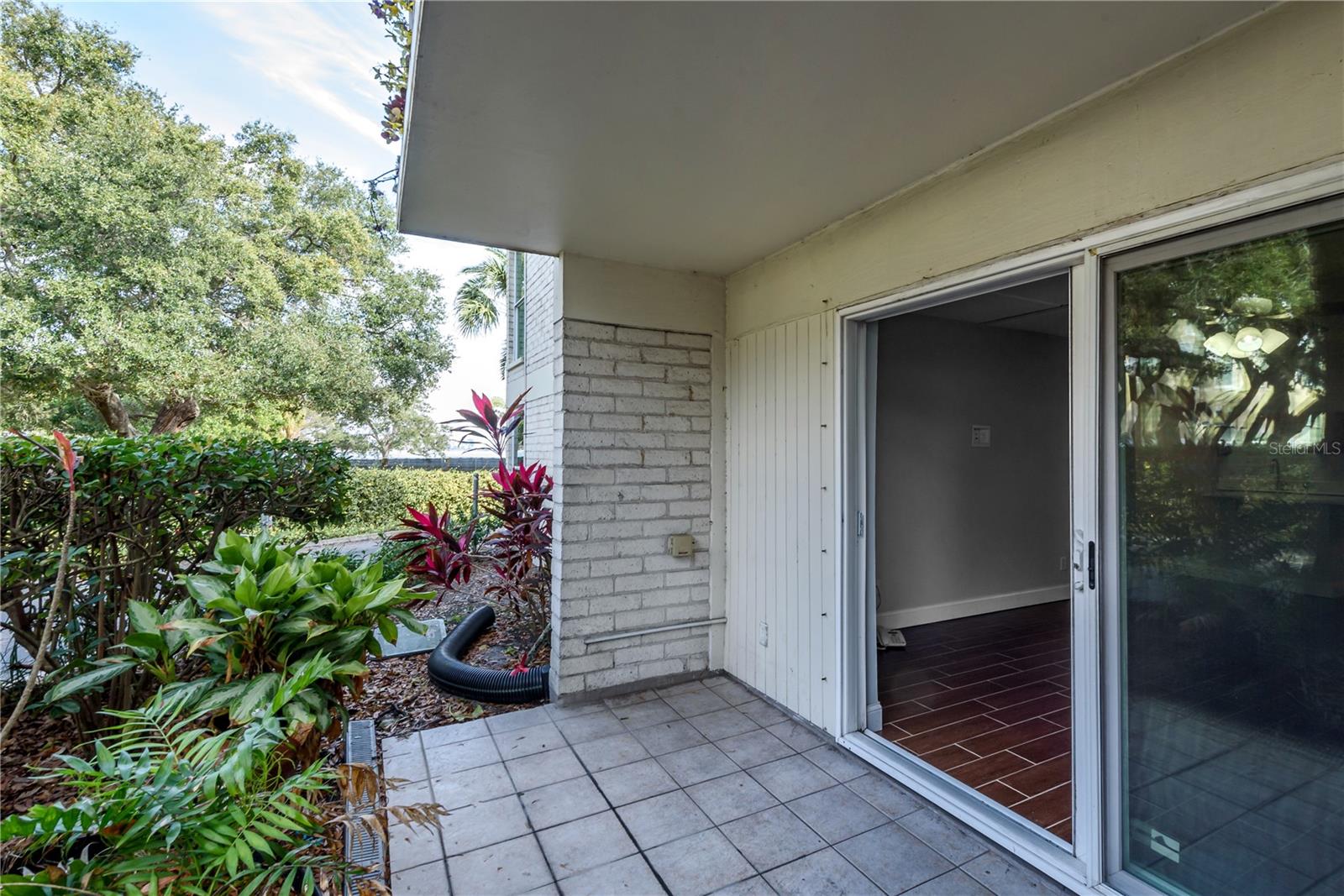 BAYSHORE TRACE CONDO - Residential Lease