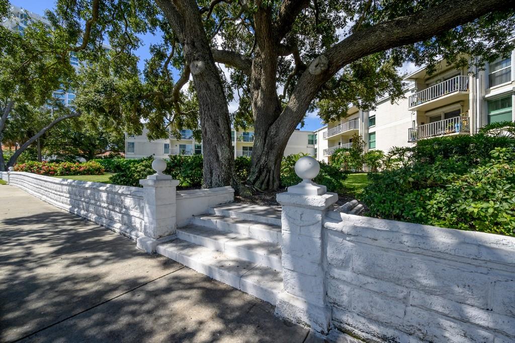 BAYSHORE TRACE CONDO - Residential Lease